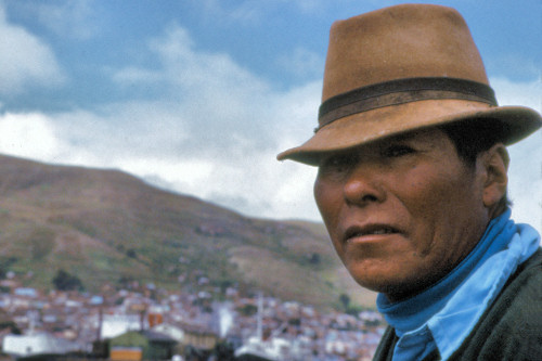 PunoRegion_3_LakeTiticaca_Boatman_g.jpg