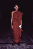 Rangoon_11_Monk_g