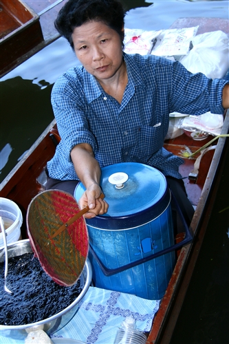 Thailand_Canals_FloatingMarket_9595.jpg